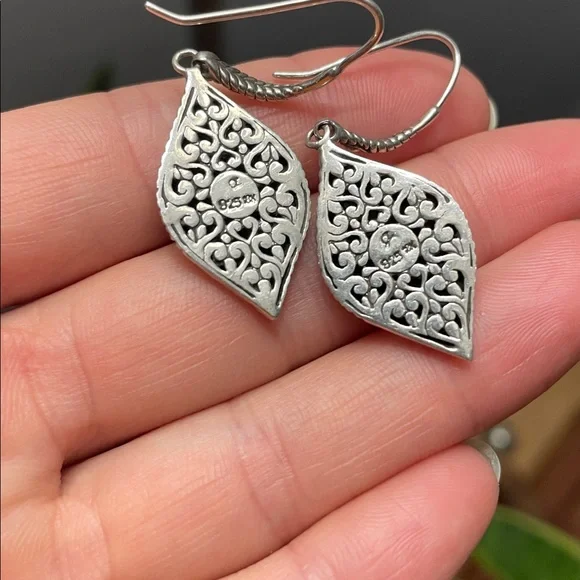 Samuel B sterling silver and 18k yellow gold marquis dangle earrings - Picture 2 of 3